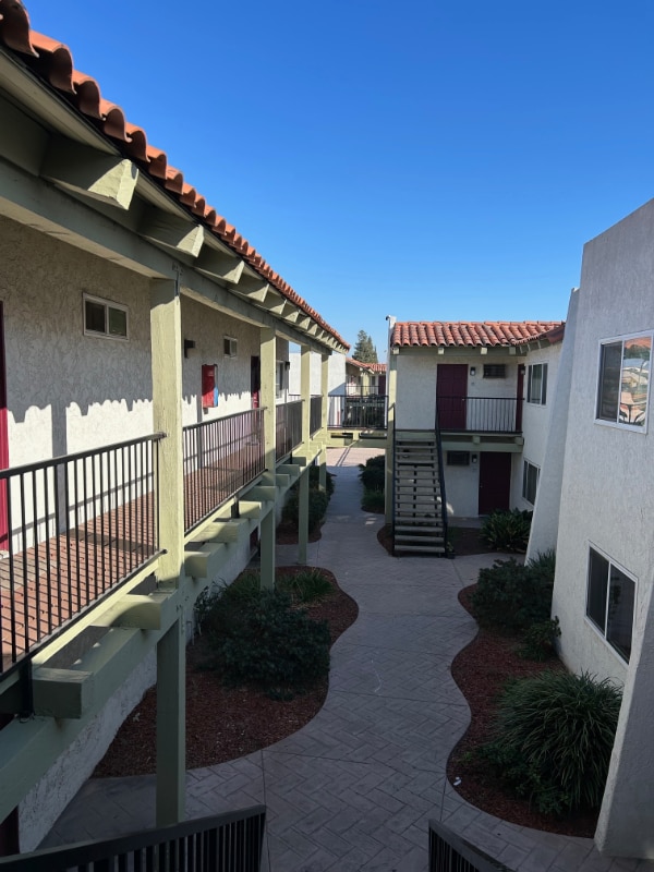 Photo - 131 S Magnolia Ave