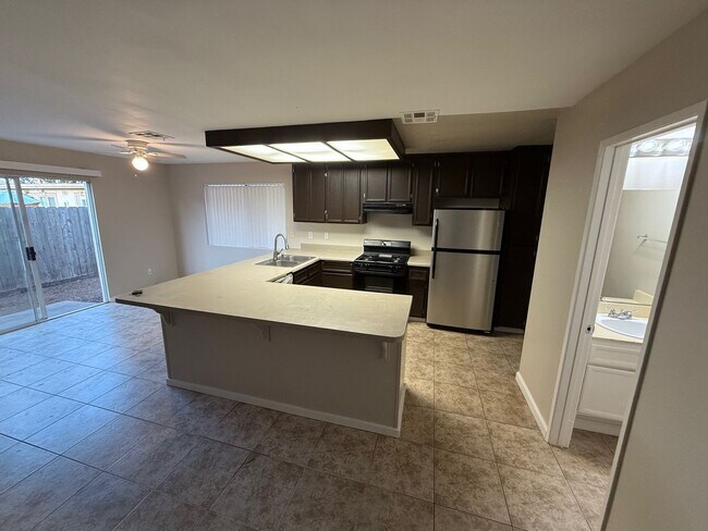 Photo - 3 Bedroom 2.5 Bathroom House in Imperial Beach