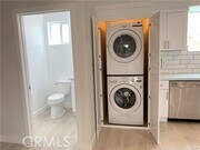 Photo - 1141 Irolo St