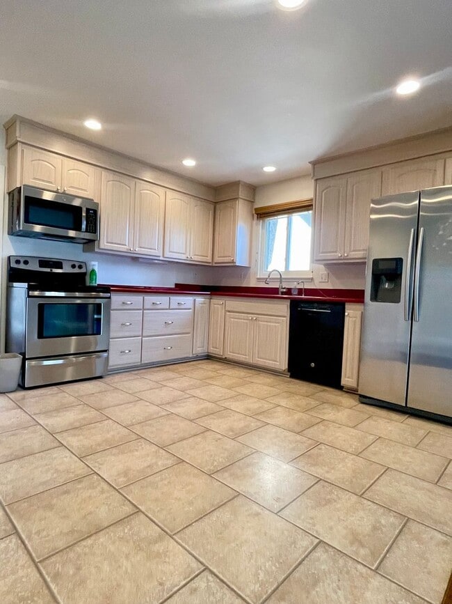 Photo - Clairemont-San Diego 3BR with Pool