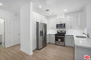 Photo - 1832 S Barrington Ave Unit 201