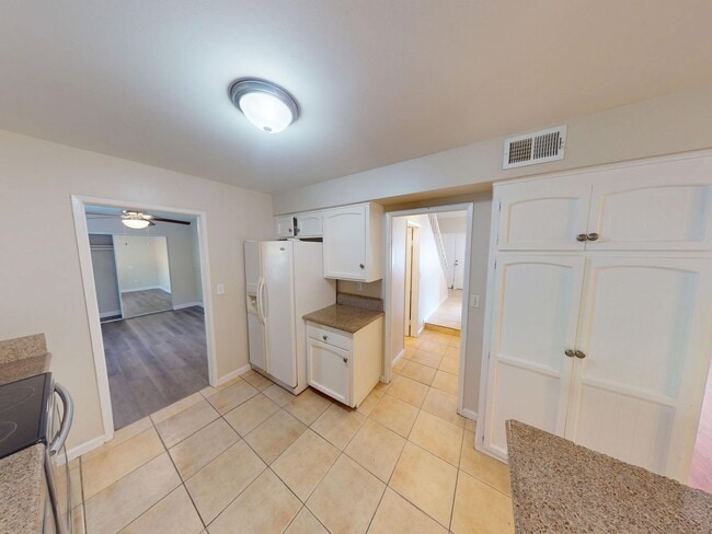 Photo - 5436 New Mills Rd