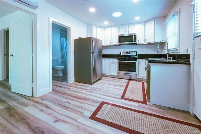 Photo - 271 S Grand St Unit 275