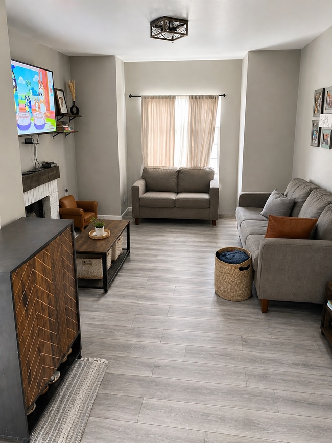 Photo - 8070 Haven View Dr