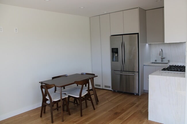 Photo - 3529 Greenfield Ave