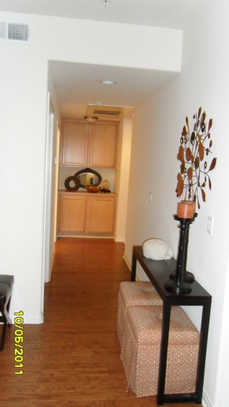 Photo - 8700 Glenoaks Blvd