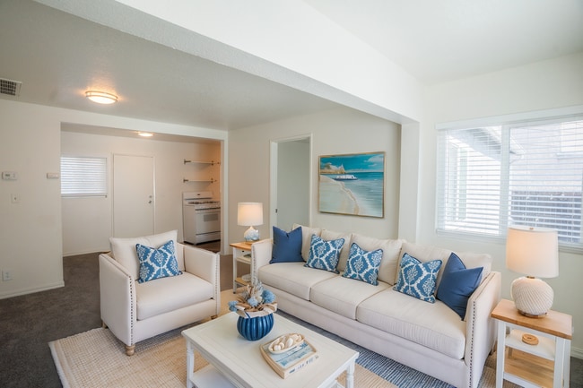 Photo - LIME 1010-1016 Unit 1016