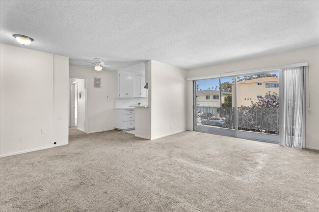 Building Photo - 934 6th St Rental