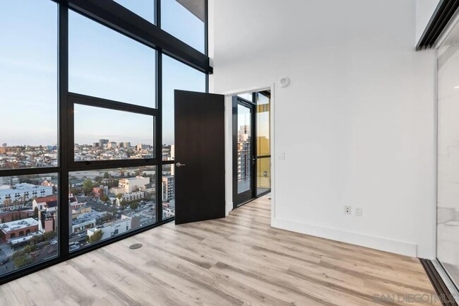 Photo - 1440 Columbia St Unit 2302