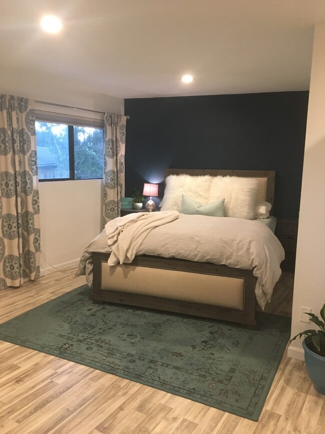 Photo - 2609 Pico Pl Unit 218