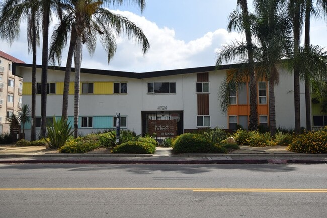 Photo - 4924 Tujunga Ave Apartment Unit 12