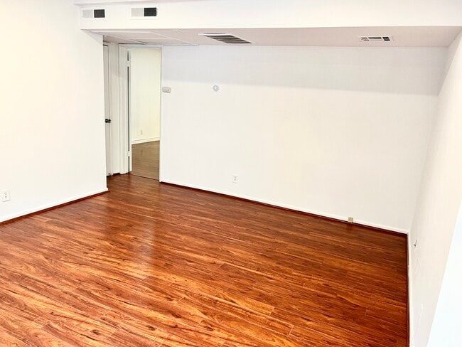 Photo - The Brentana