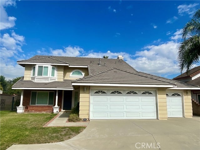 Photo - 20111 E Roundtree Ct