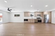 Photo - 13871 Ward St