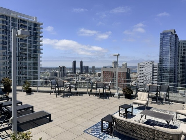 Photo - 1080 Park Blvd