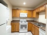 Photo - 843 Hayworth Ave Unit 101