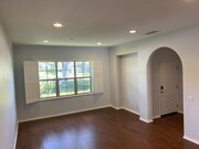 Photo - 101 Hallmark Unit 101