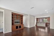 Photo - 1908 Montilla St Townhome