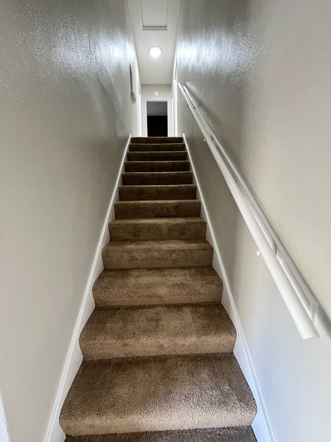 Photo - 2520 Cedar Ave Unit 2520