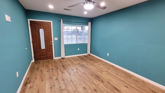 Photo - j13531 Unit 13531