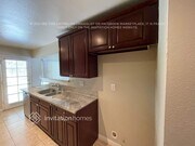 Photo - 21717 Bryant St