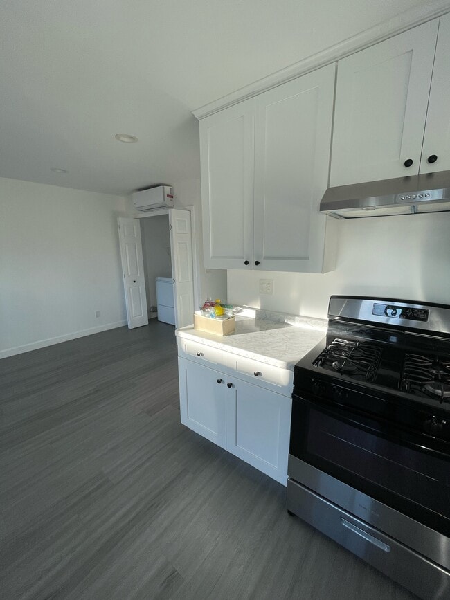 Photo - 265 E 69th Way