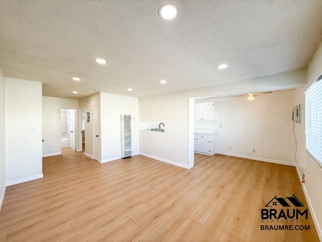 Photo - 4636 Laurel Canyon Blvd Unit 17
