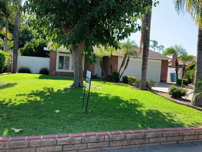 $2,975 4 BEDROOM 2 BATH + OFFICE/ DEN (RIV... - $2,975 4 BEDROOM 2 BATH + OFFICE/ DEN (RIV... House