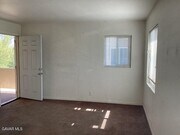 Photo - 44253 Beech Ave