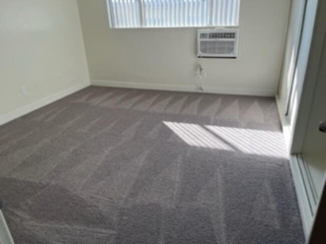 Photo - 7929 Stewart & Gray Rd