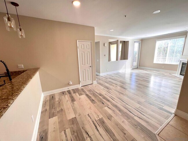 Building Photo - Beautiful 2-bedroom, 2-bath in the heart of Carmel Valley Unit 207