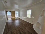 Photo - 824 Belmont Ave