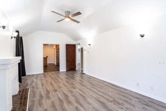 Photo - 6765 Lemon Ave