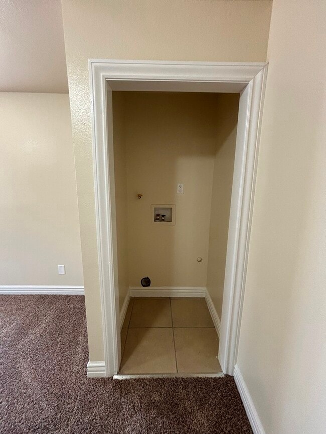 Photo - 318 E 105th St