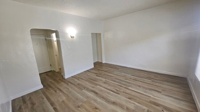Photo - 1750 S Longwood Ave Unit 9