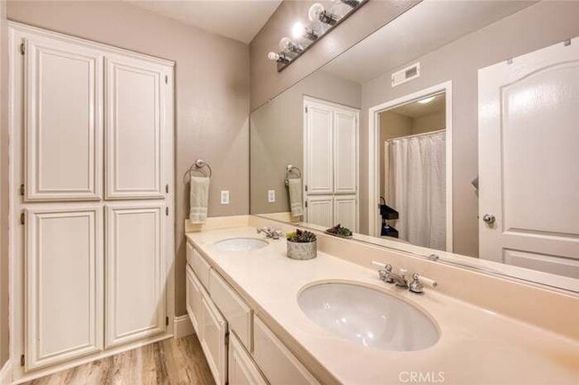 Photo - 19505 Highridge Way