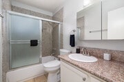 1BR, 1BA - 708SF - Bathroom - Westgate Villa Apartments