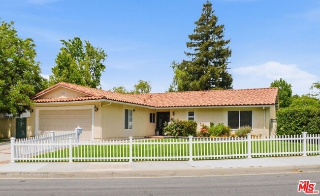 Building Photo - 29107 Hillrise Dr