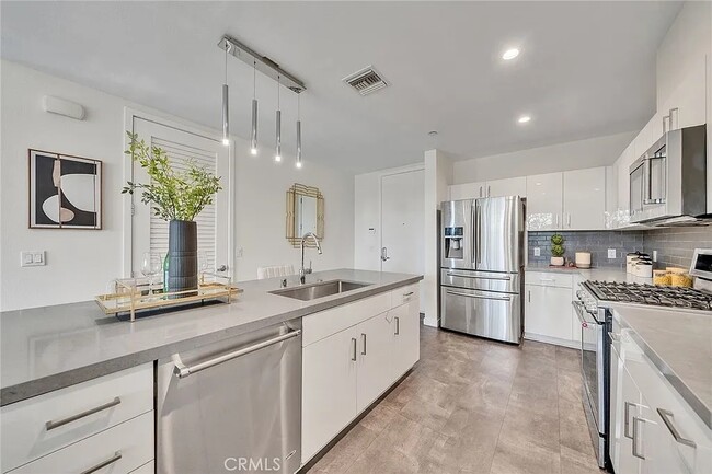 Photo - 4140 Glencoe Ave Unit 412