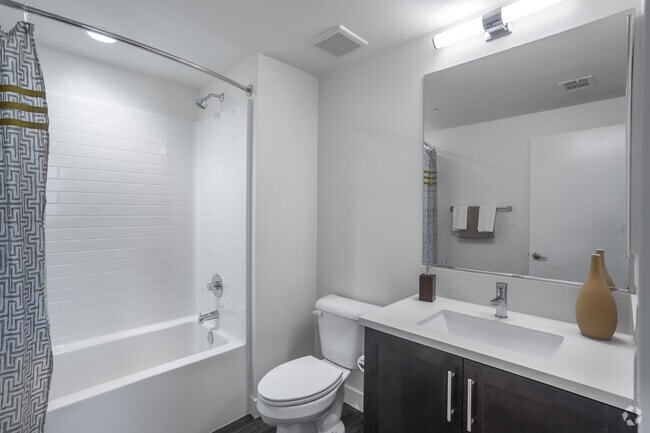 2BR, 2BA - 1041 SF - #316 - The Harrington