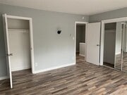 Photo - 1129-1131 23rd St Apartments