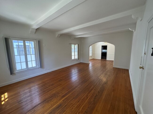 Photo - 454 N Orange Grove Ave Unit 456