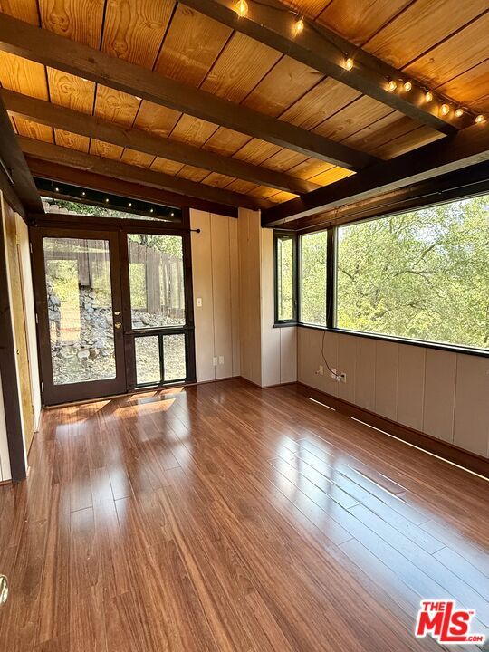 Photo - 713 Robinson Rd