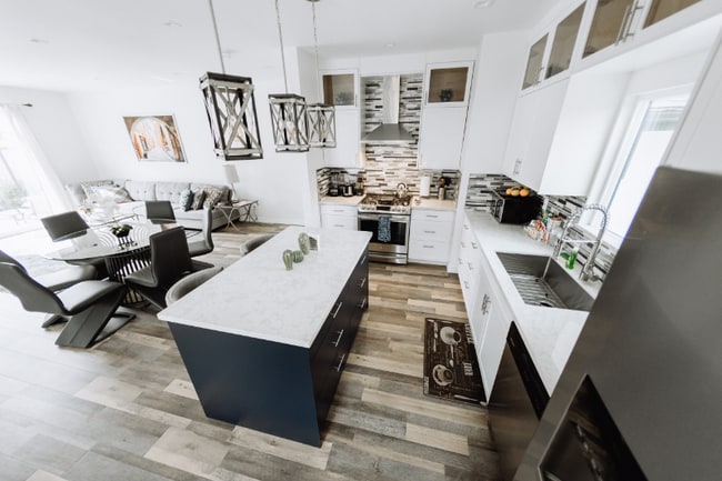 Photo - 11682 Erwin St