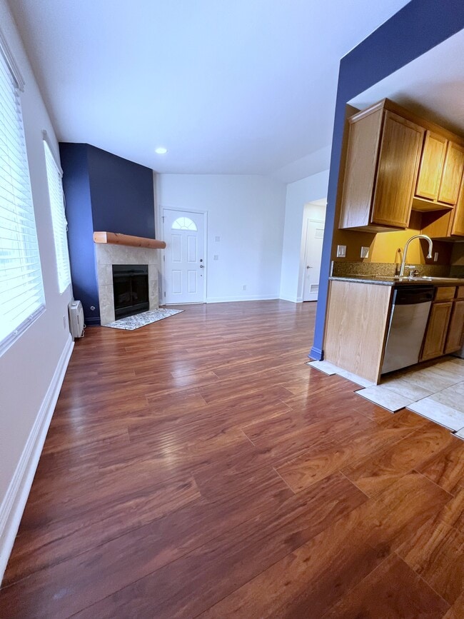 Building Photo - 4224 Florida Street Unit 8