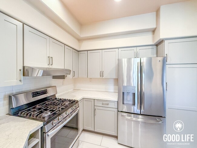 Building Photo - SD: Charming 2B/2BA Condo with Patio and Pool Access in Carmel Mountain Unit 2