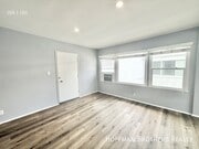 Photo - 1220 N Harper Ave Unit 10