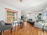 Photo - 367 Hedge Way