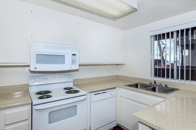 Photo - Mountain View Apartment Homes
