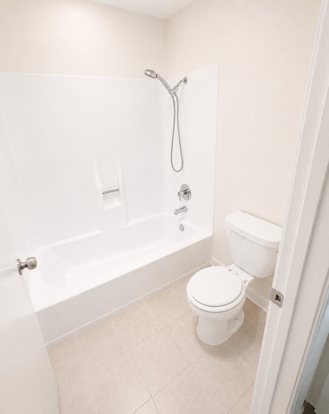 Photo - 7040 Haskell Ave Unit 310